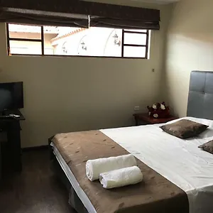 Hermano Miguel , Cuenca Ecuador